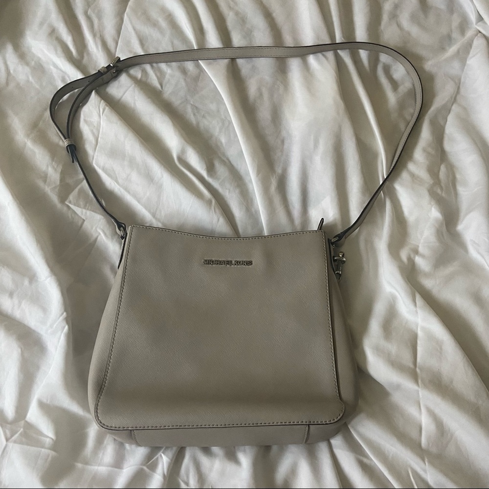 MICHAEL KORS CROSSBODY BAG MEDIUM